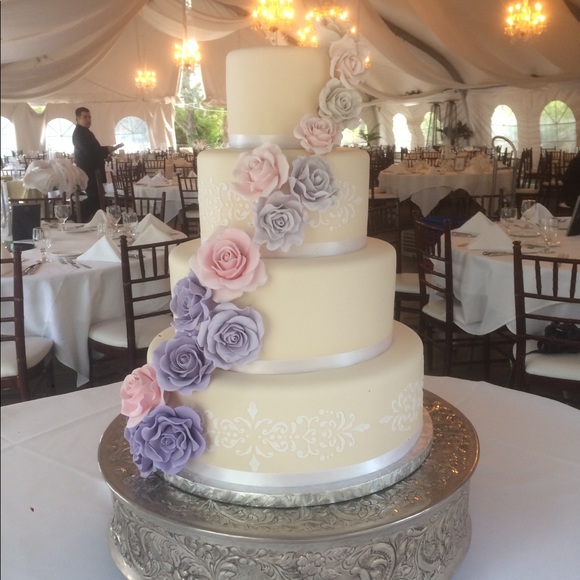 Meet your Posher, Misty - Picture 3 of 8